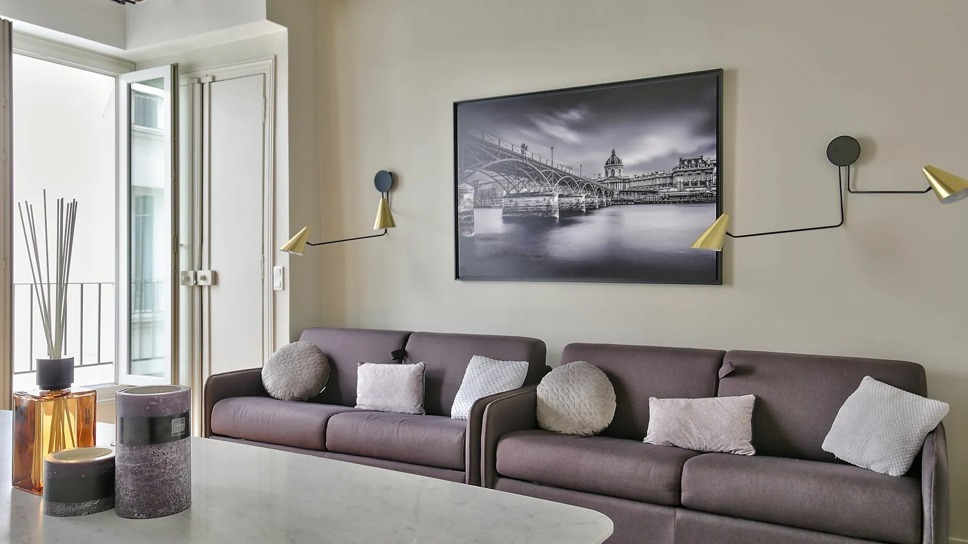 Apartment 70 - Authentic Parisian Flat *